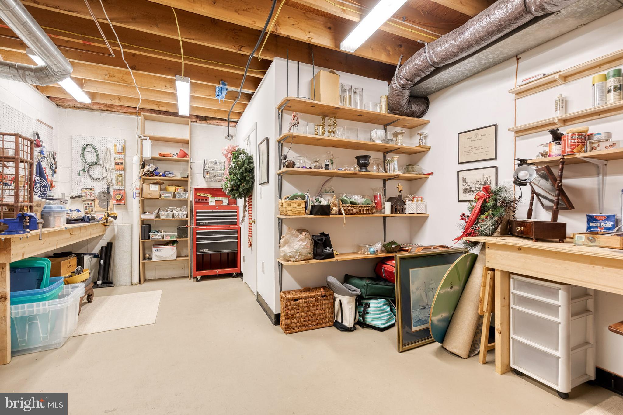 6621 WEYMOUTH COURT