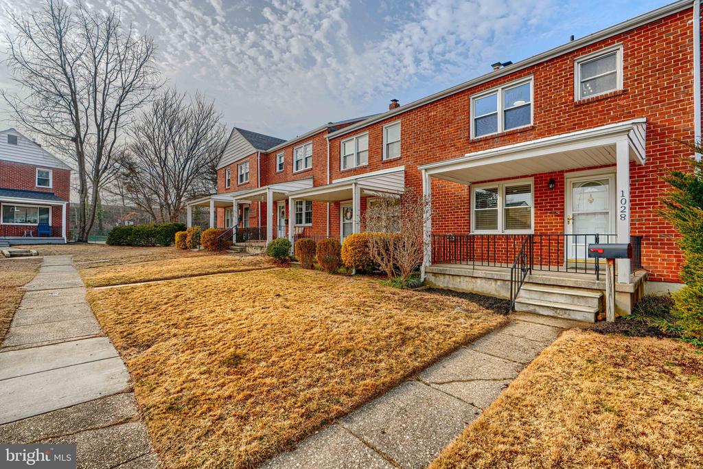 1028 WINSFORD ROAD