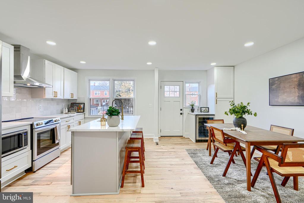 1028 WINSFORD ROAD