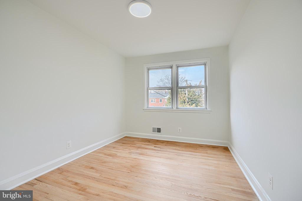1028 WINSFORD ROAD