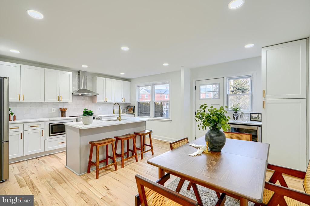 1028 WINSFORD ROAD