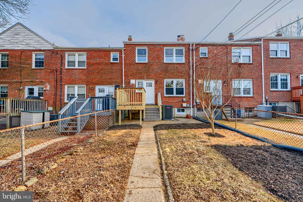 1028 WINSFORD ROAD