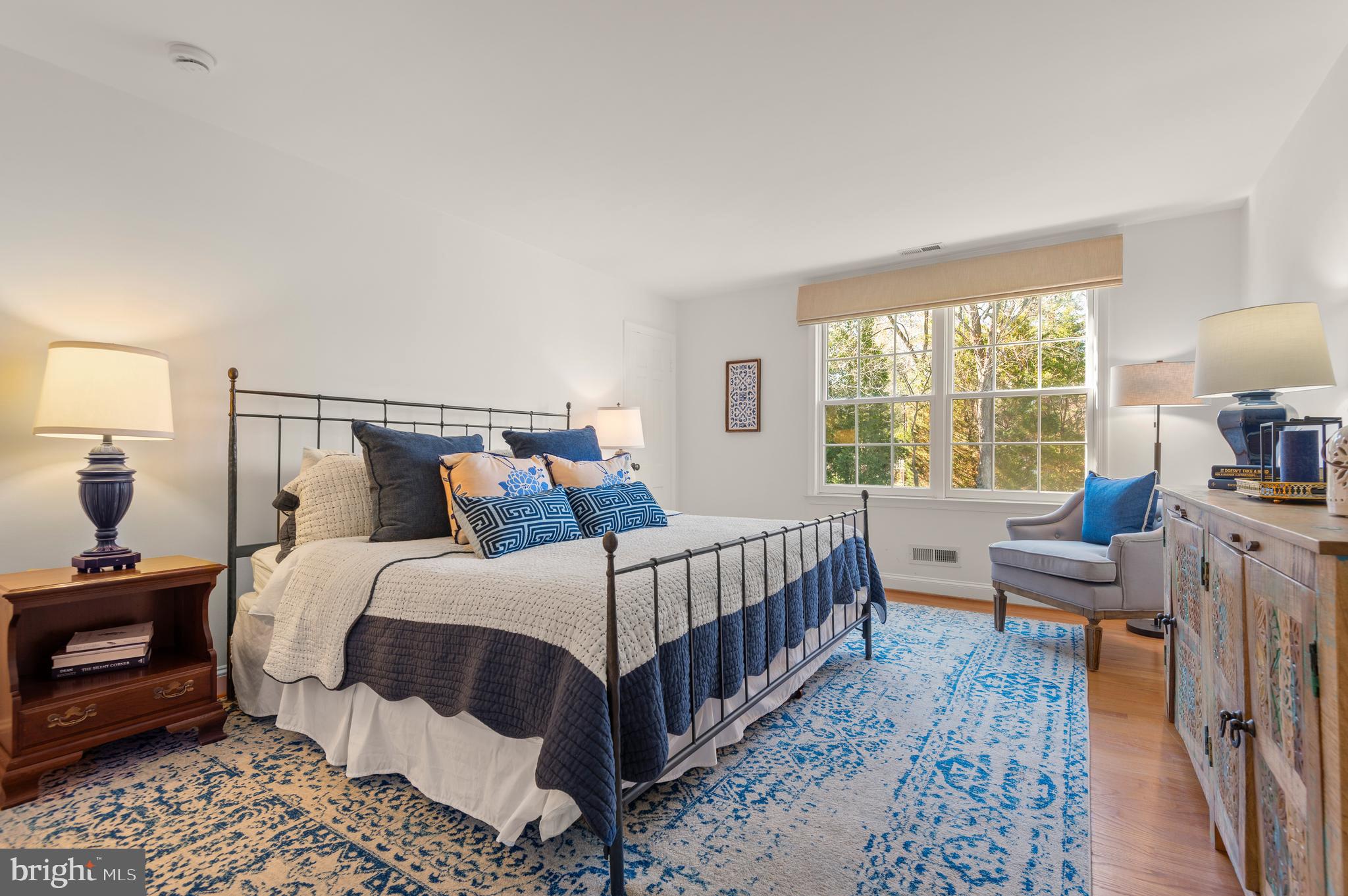 7815 ELLENHAM AVENUE