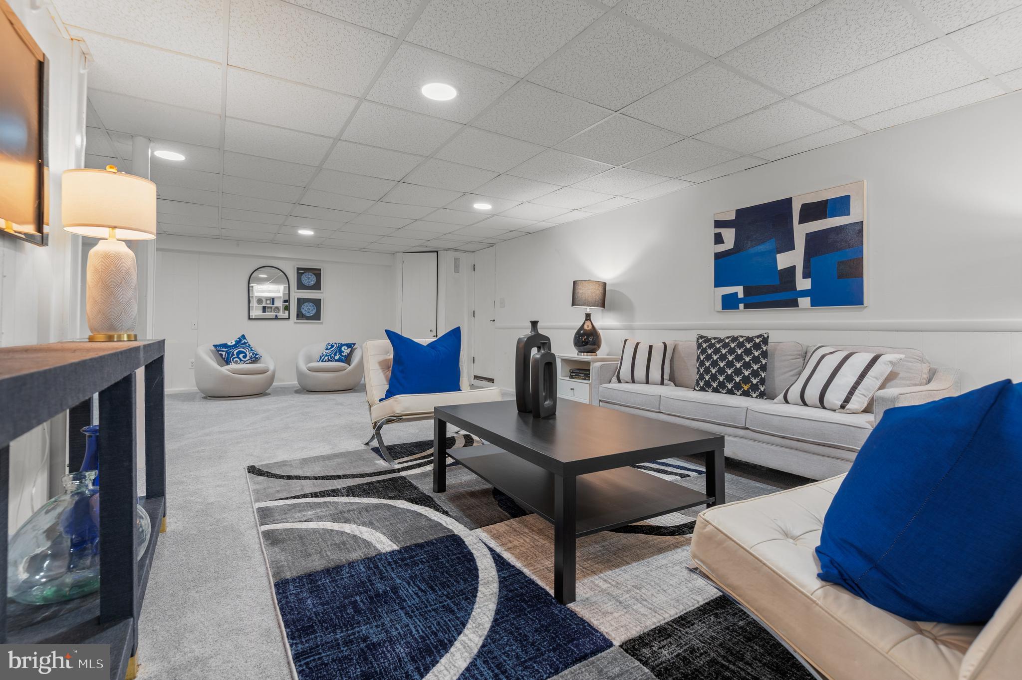 7815 ELLENHAM AVENUE