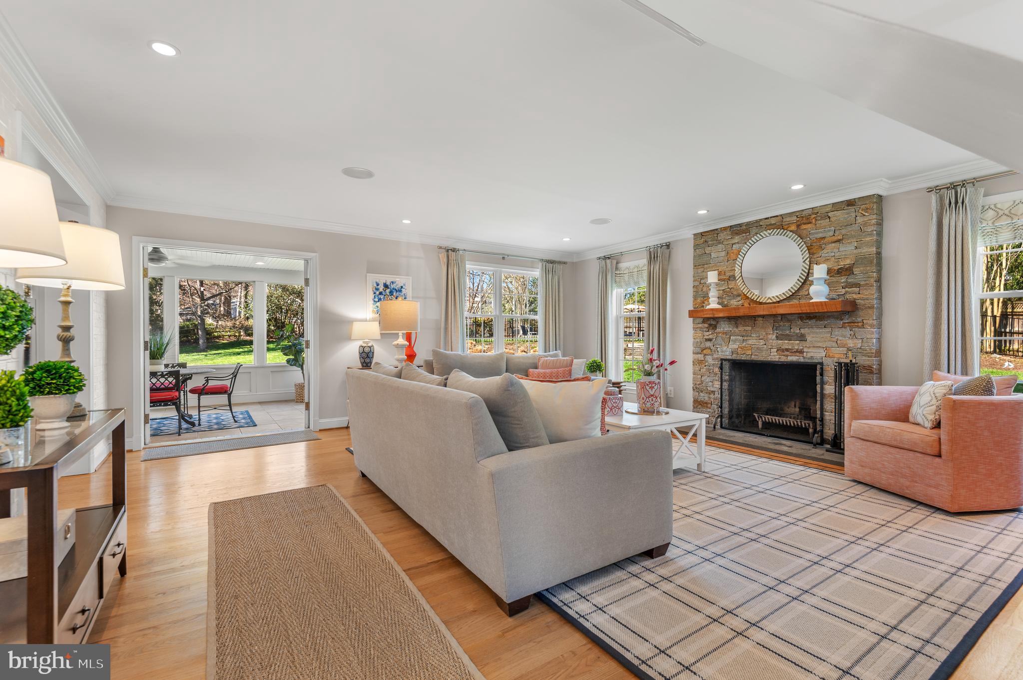 7815 ELLENHAM AVENUE