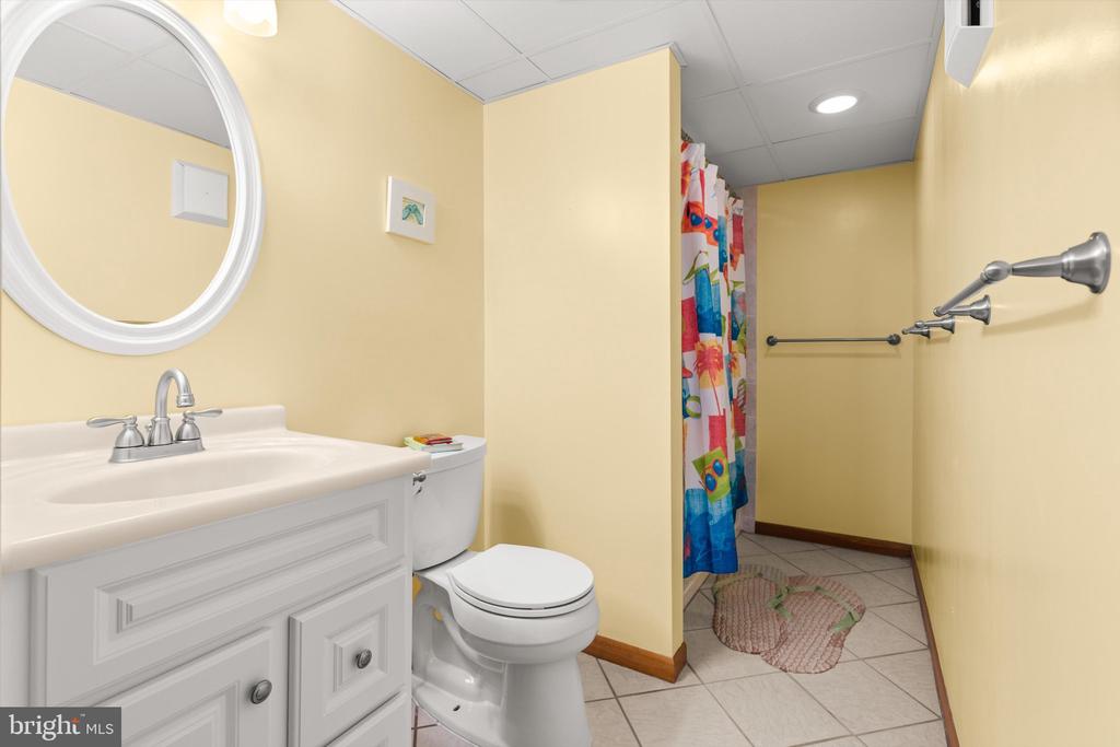 6 137TH STREET Unit: 303