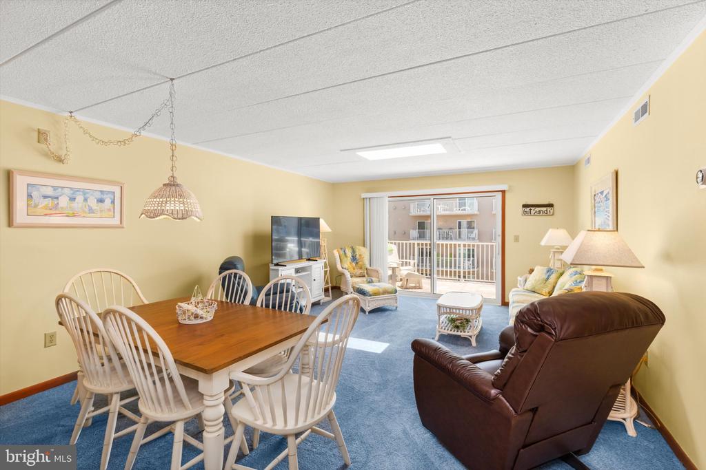 6 137TH STREET Unit: 303