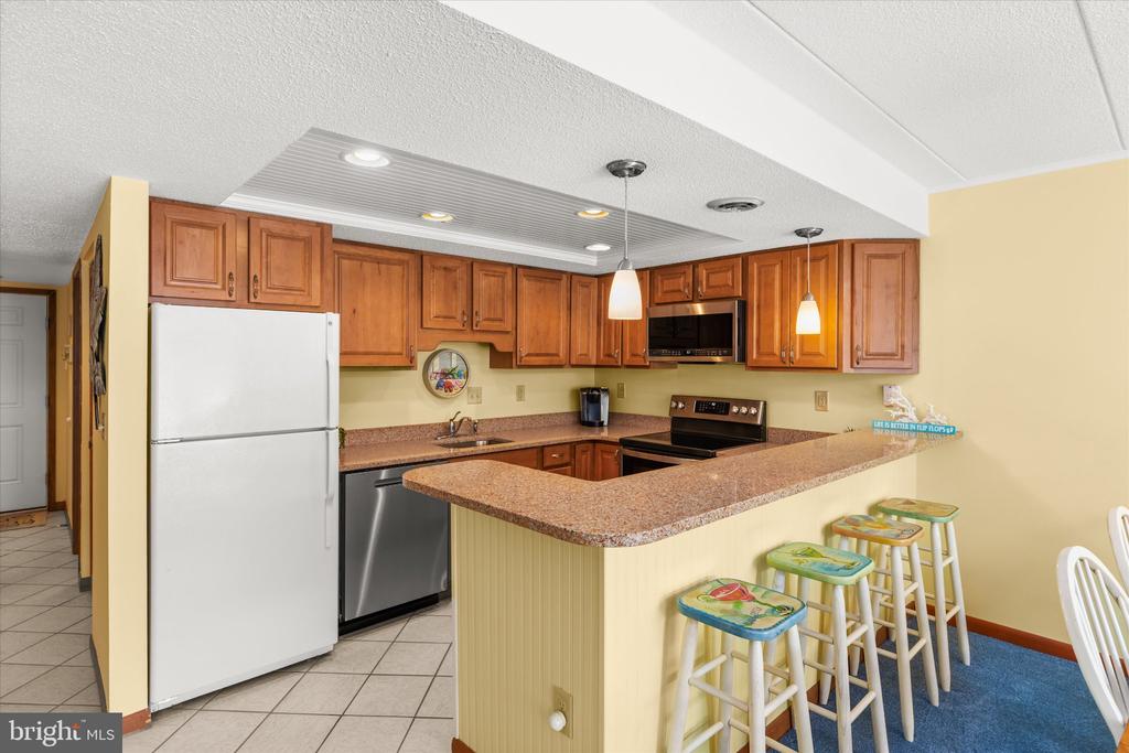 6 137TH STREET Unit: 303