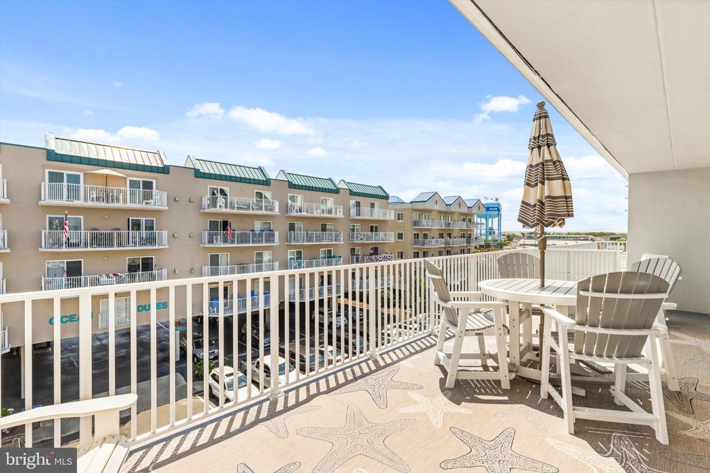 6 137TH STREET Unit: 303