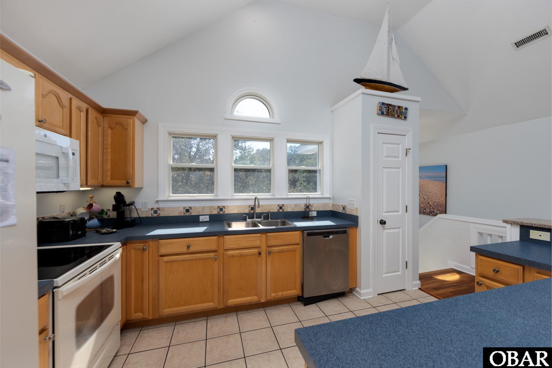 1131 Gray Court lot 16