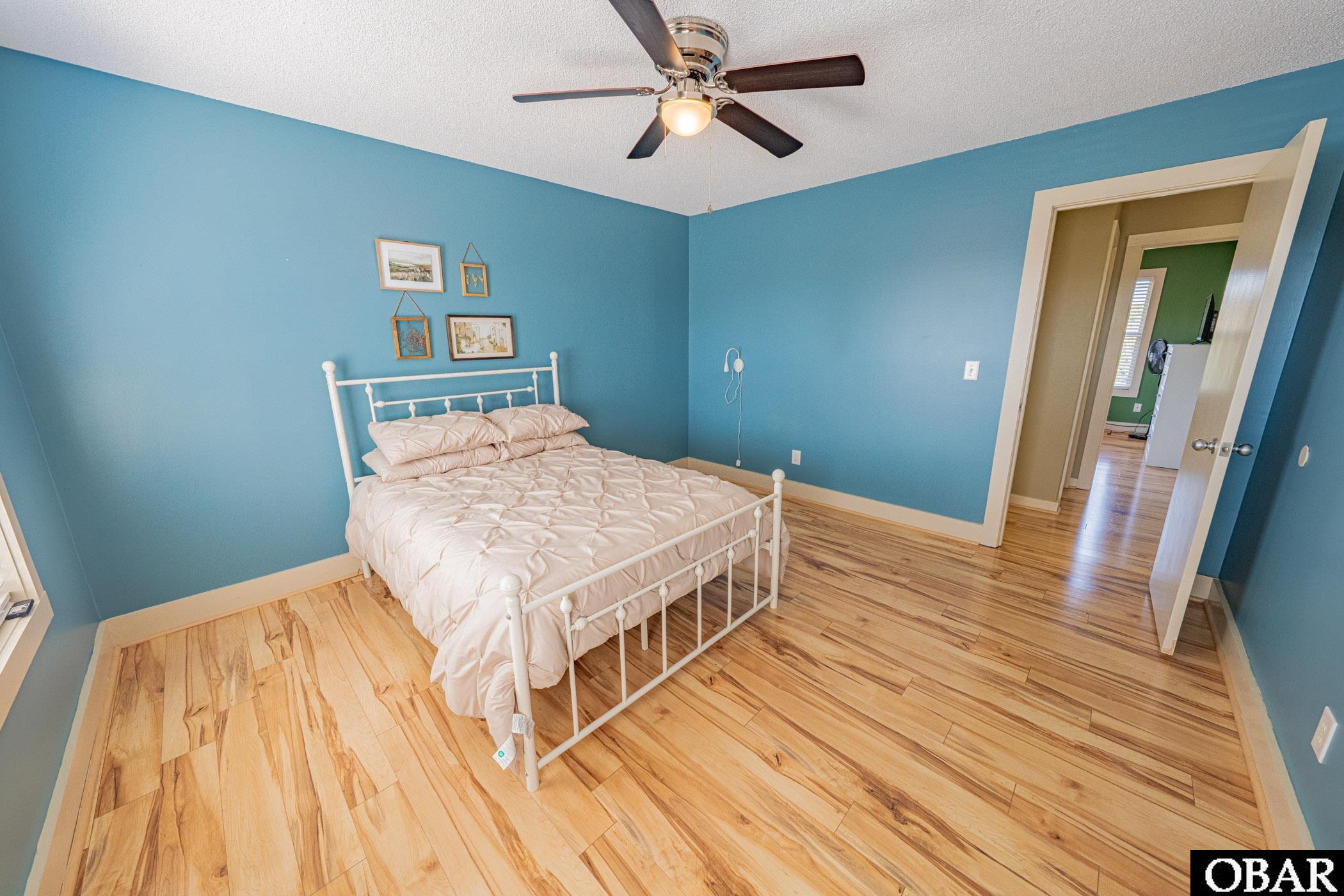 212 W Kitty Hawk Road unit 212