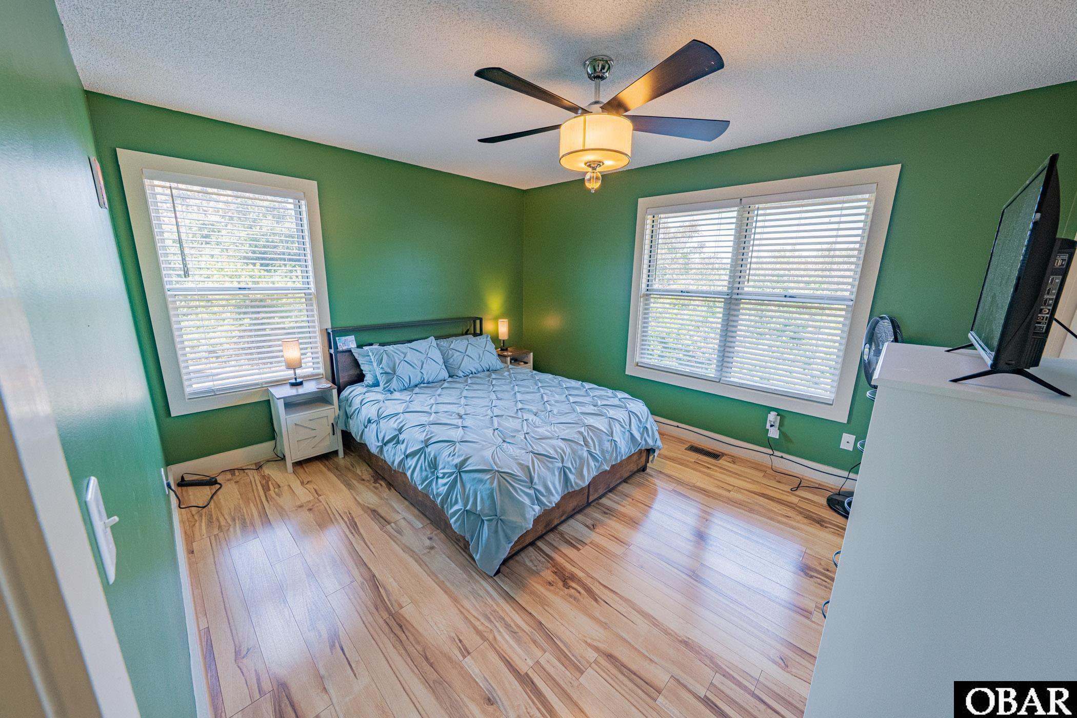 212 W Kitty Hawk Road unit 212