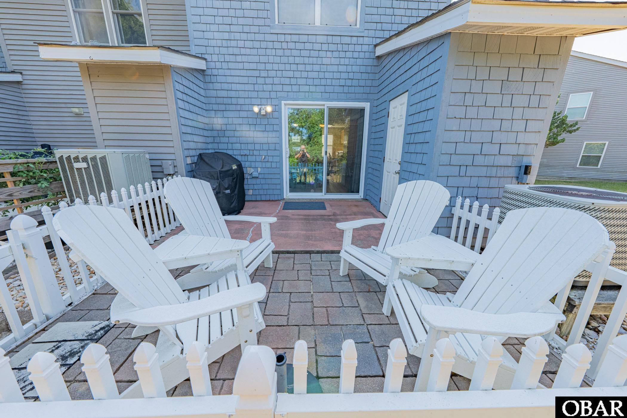 212 W Kitty Hawk Road unit 212