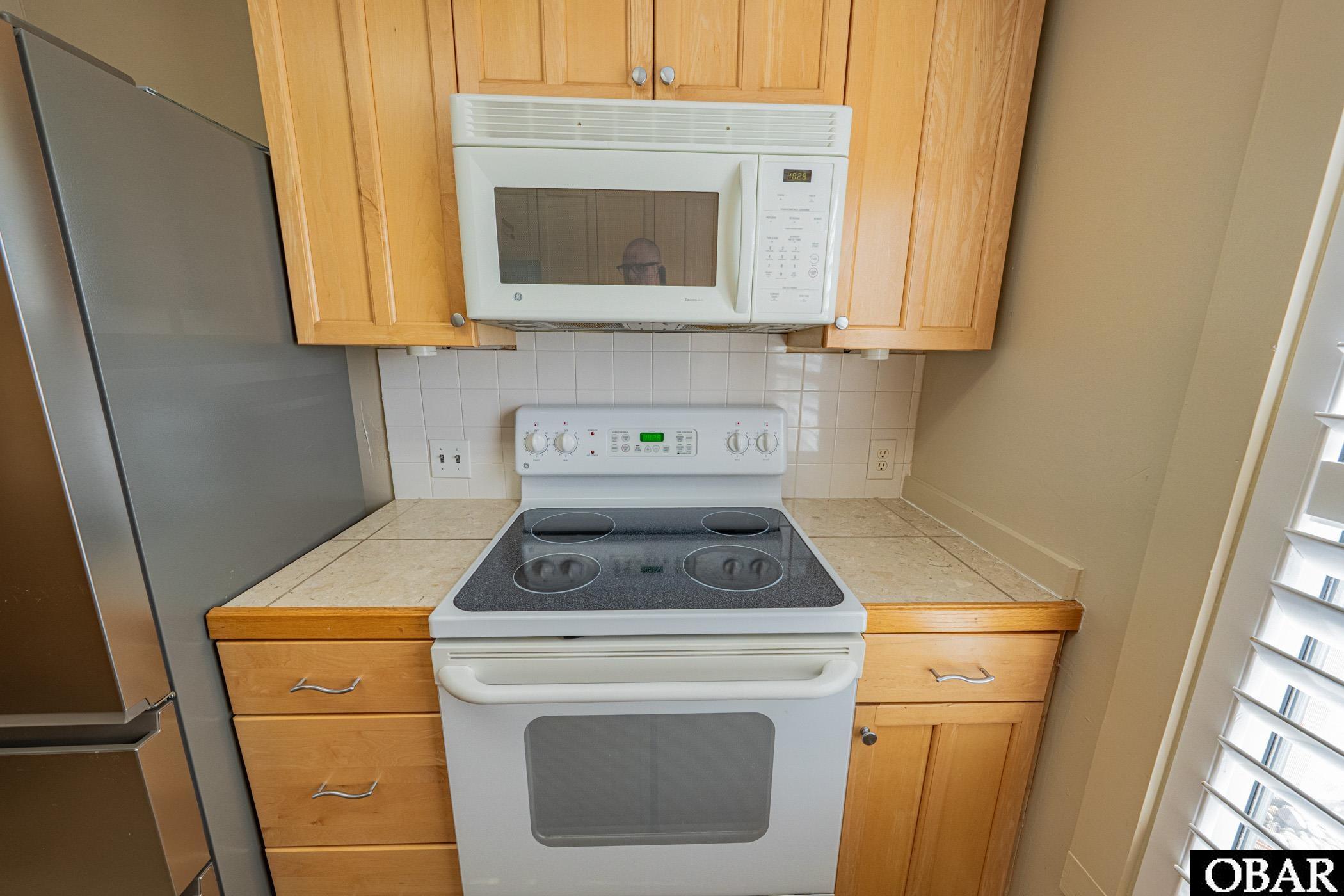 212 W Kitty Hawk Road unit 212