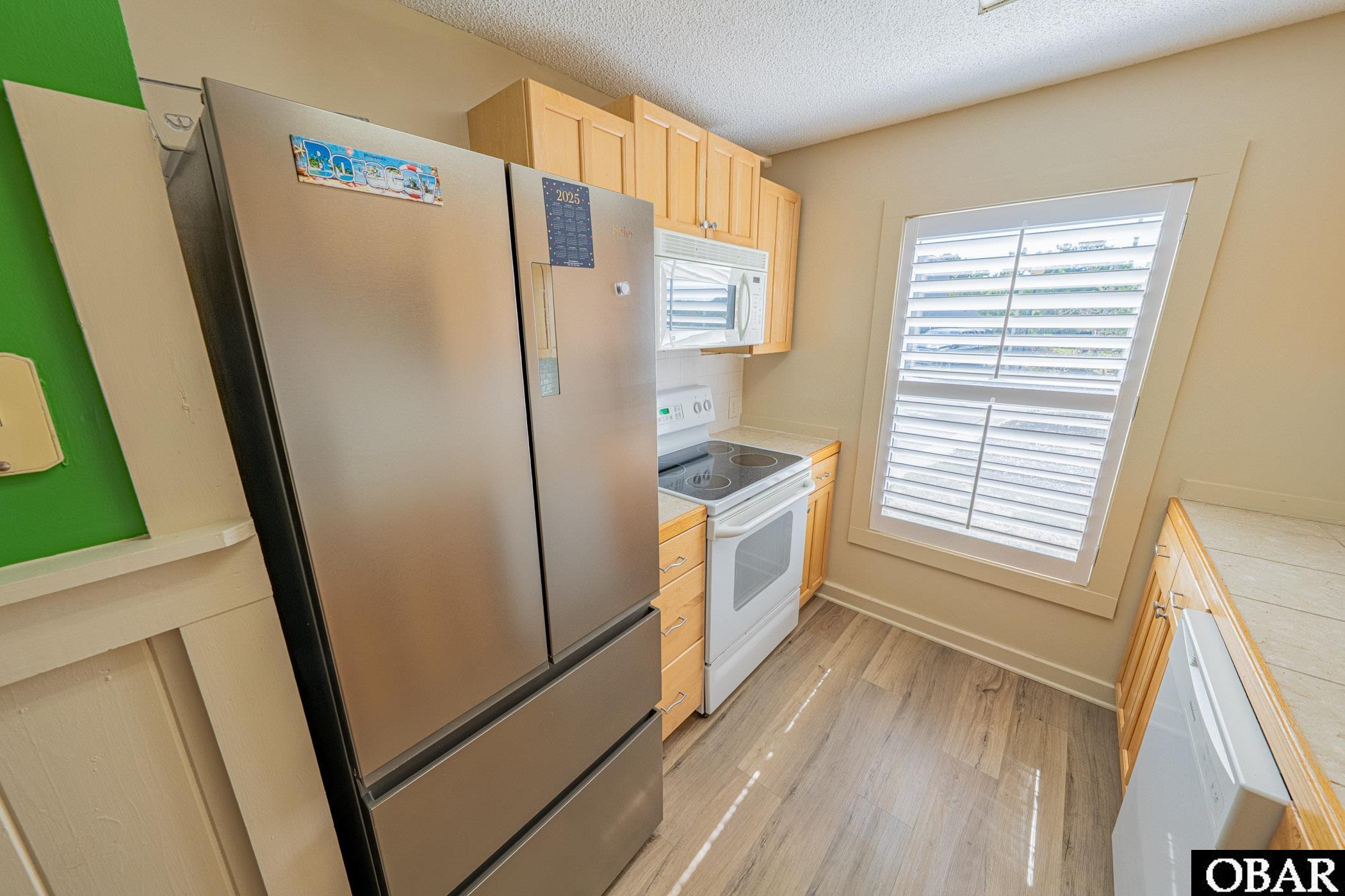 212 W Kitty Hawk Road unit 212