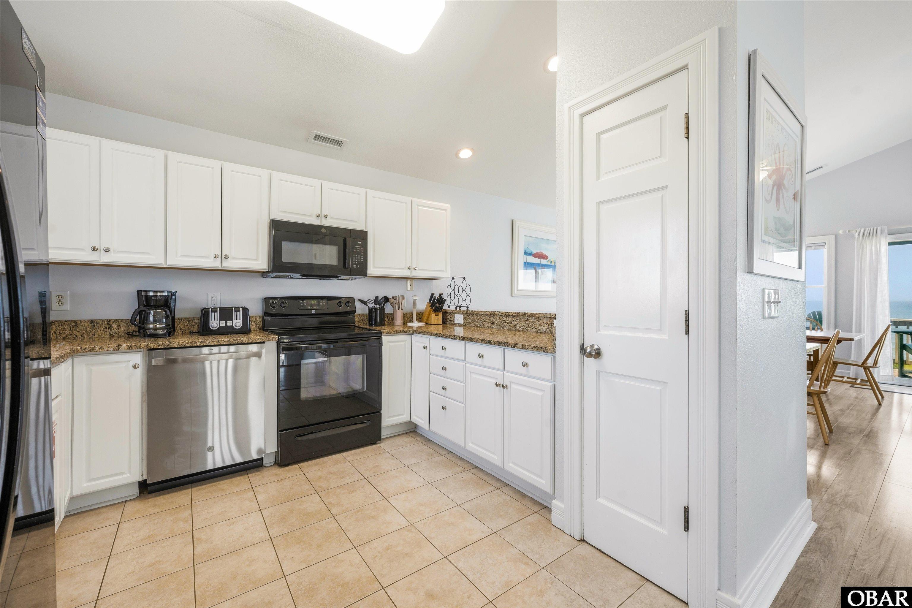 6909 S Virginia Dare Trail lot 5