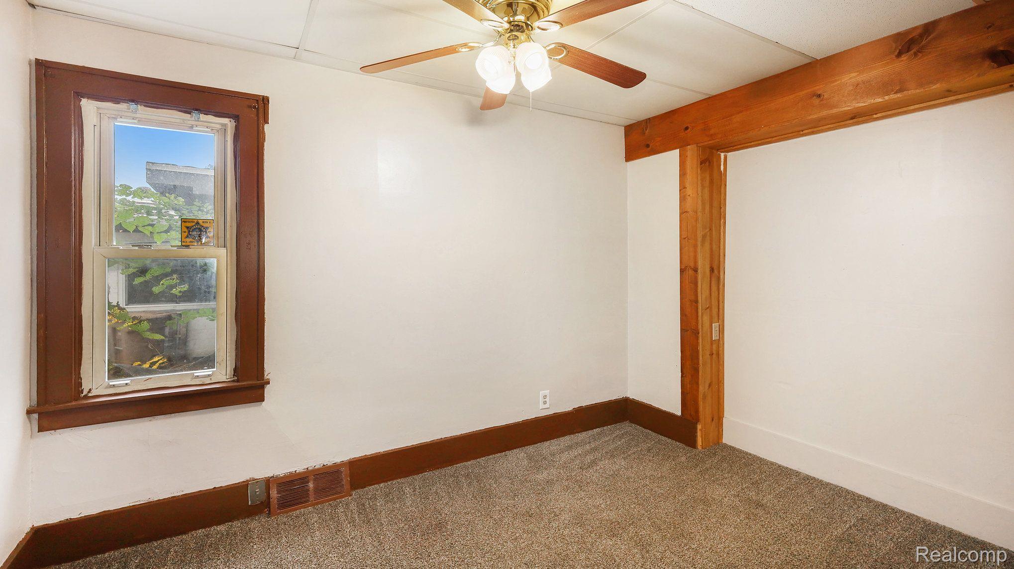 100 N TELEGRAPH Road