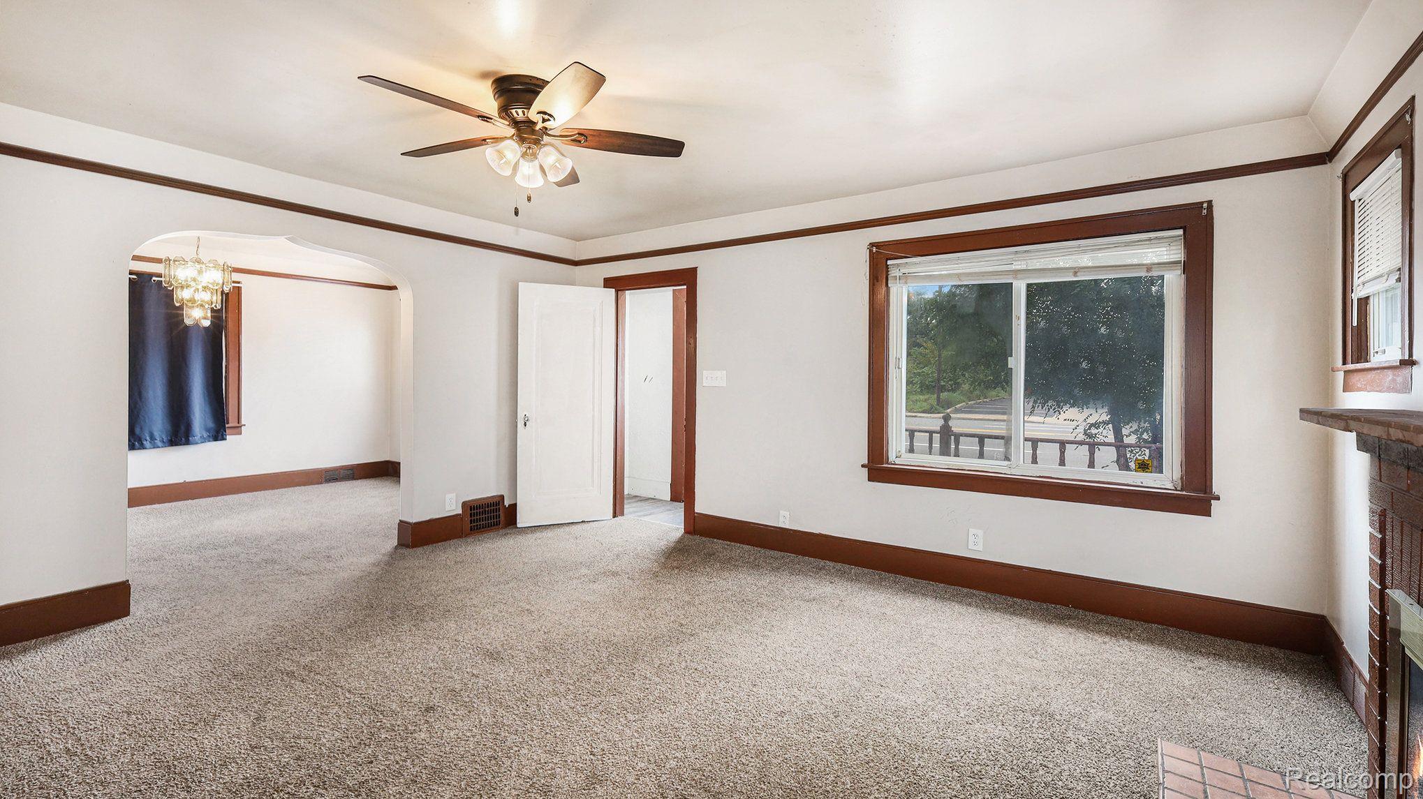 100 N TELEGRAPH Road