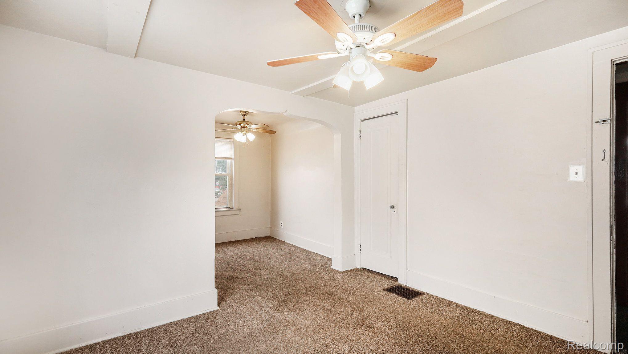 100 N TELEGRAPH Road
