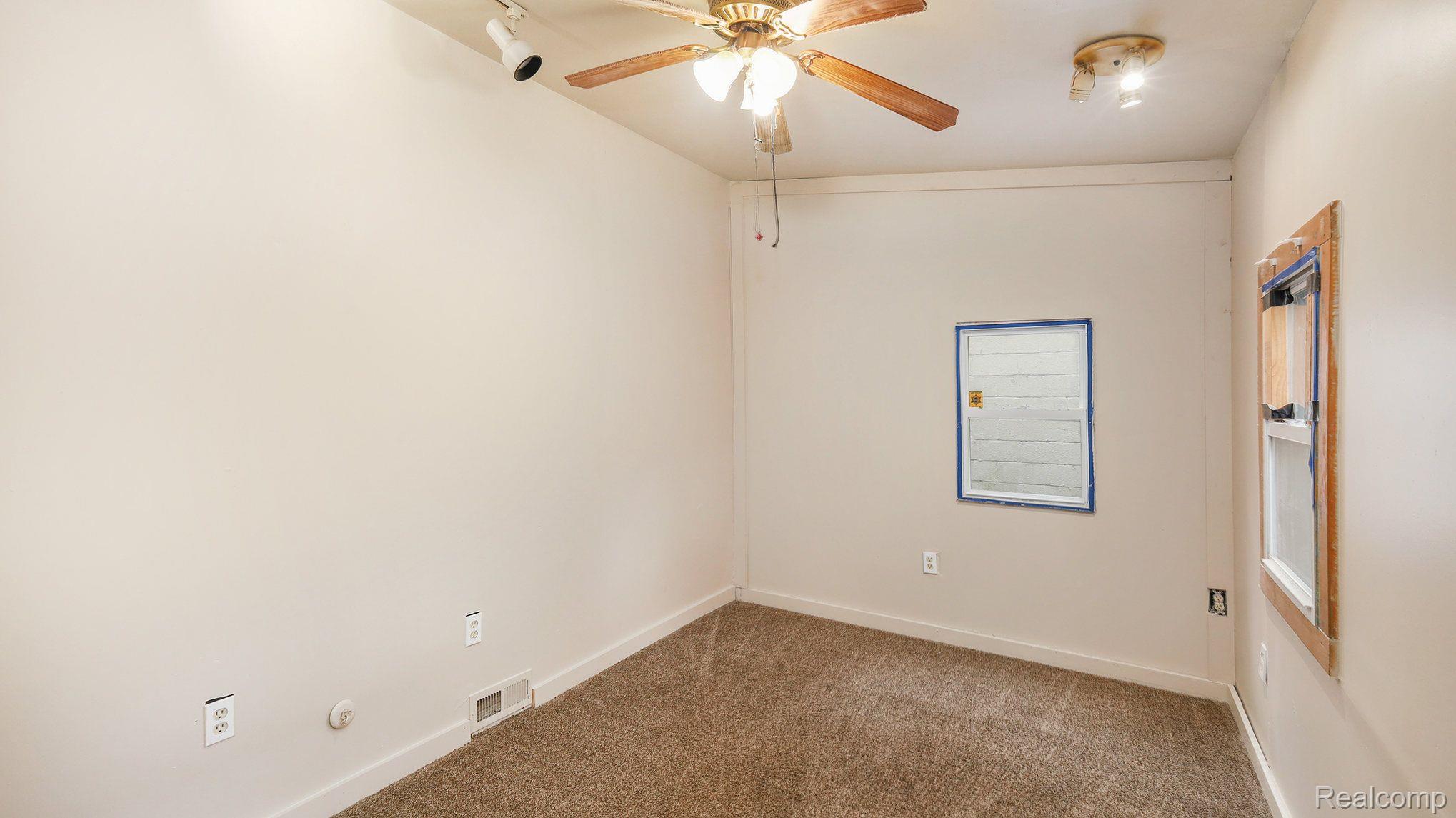 100 N TELEGRAPH Road