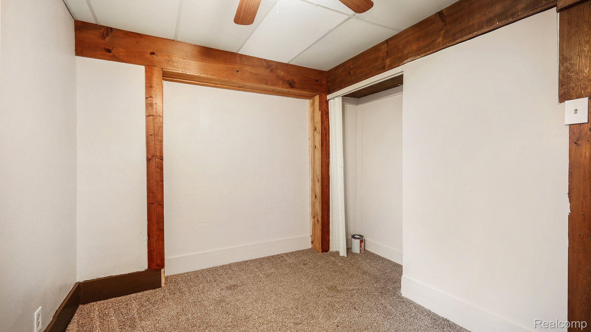 100 N TELEGRAPH Road