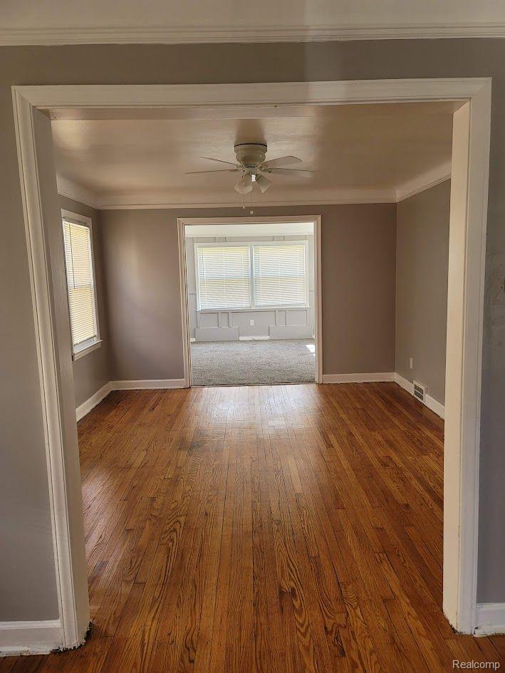 18428 SORRENTO Street