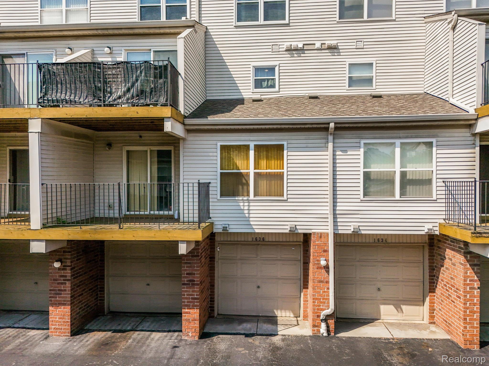 1636 CAMPAU FARMS Circle 90-17