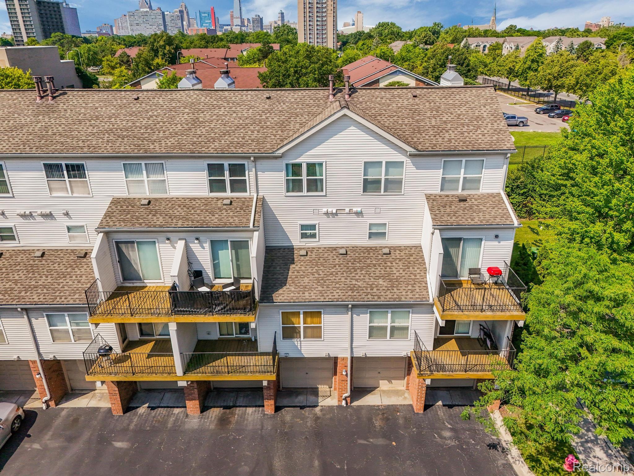 1636 CAMPAU FARMS Circle 90-17