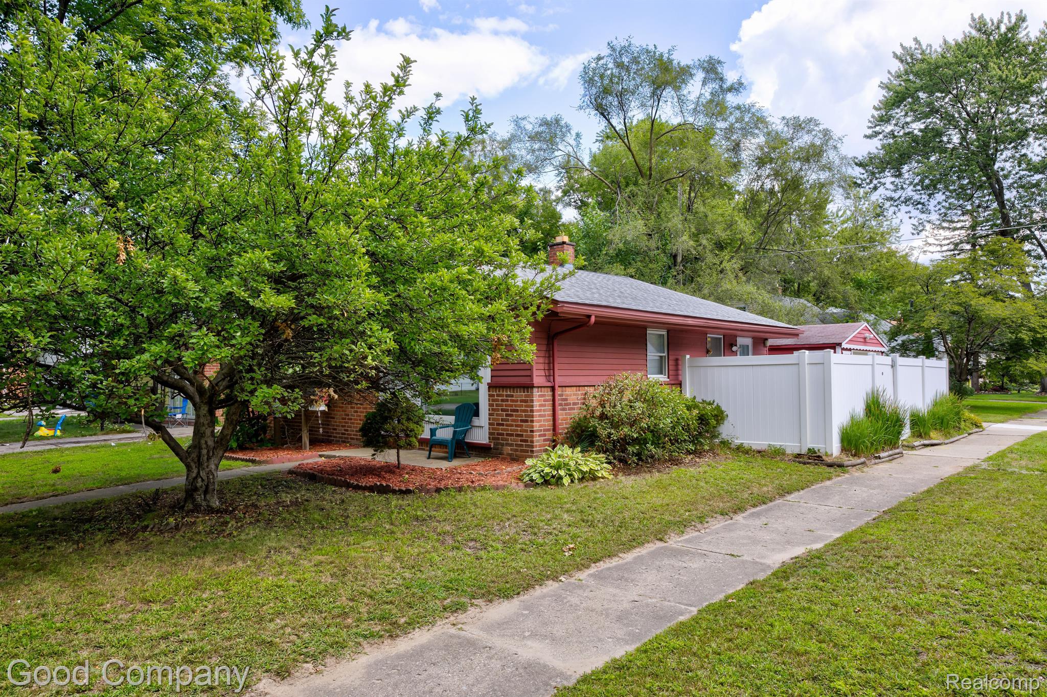 4247 WESTLAKE Street