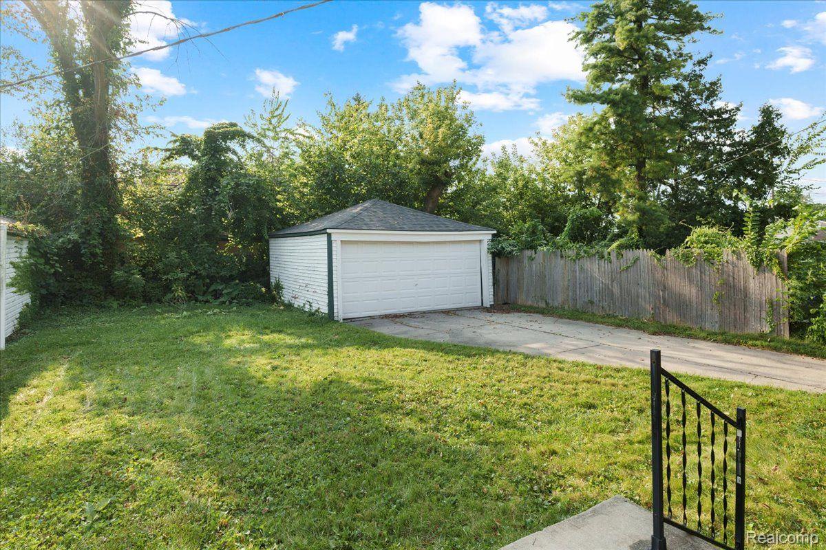 17231 EDINBOROUGH Road