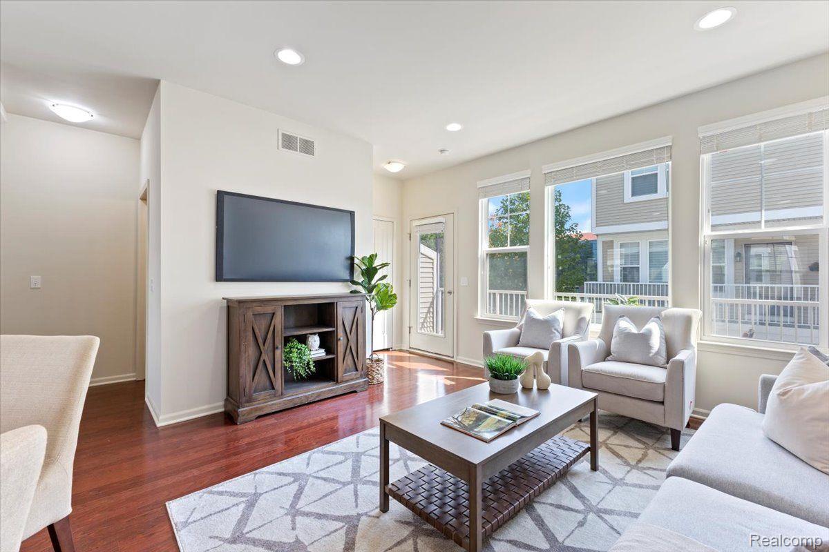 3094 KILMER Drive