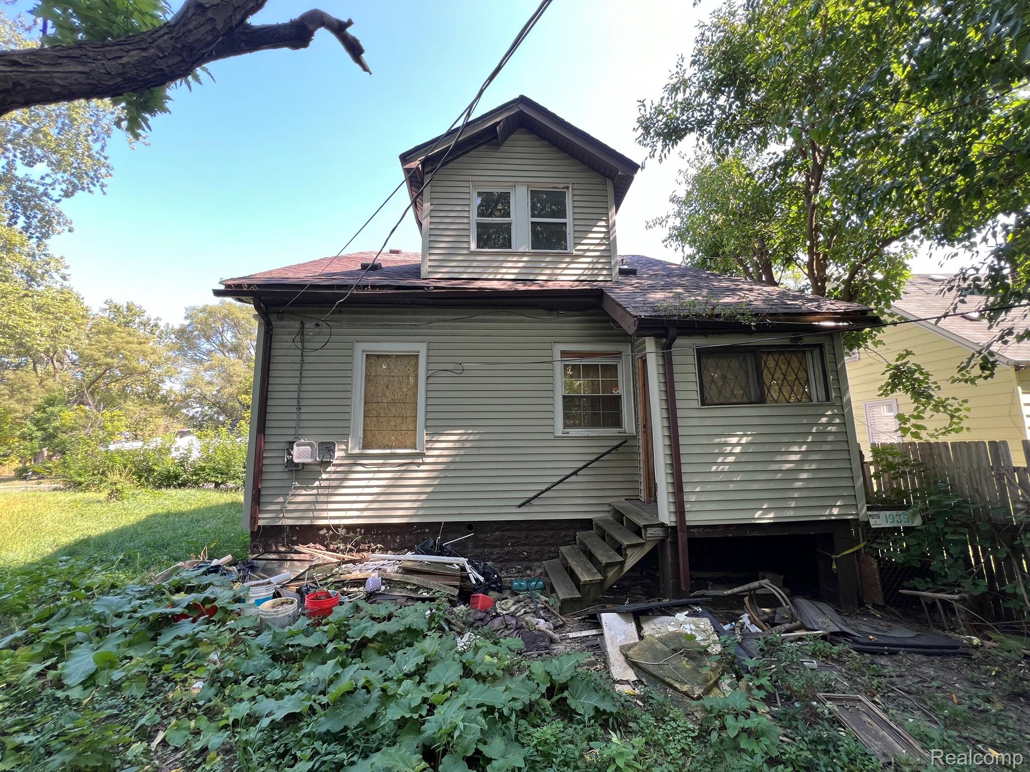 19351 EUREKA Street