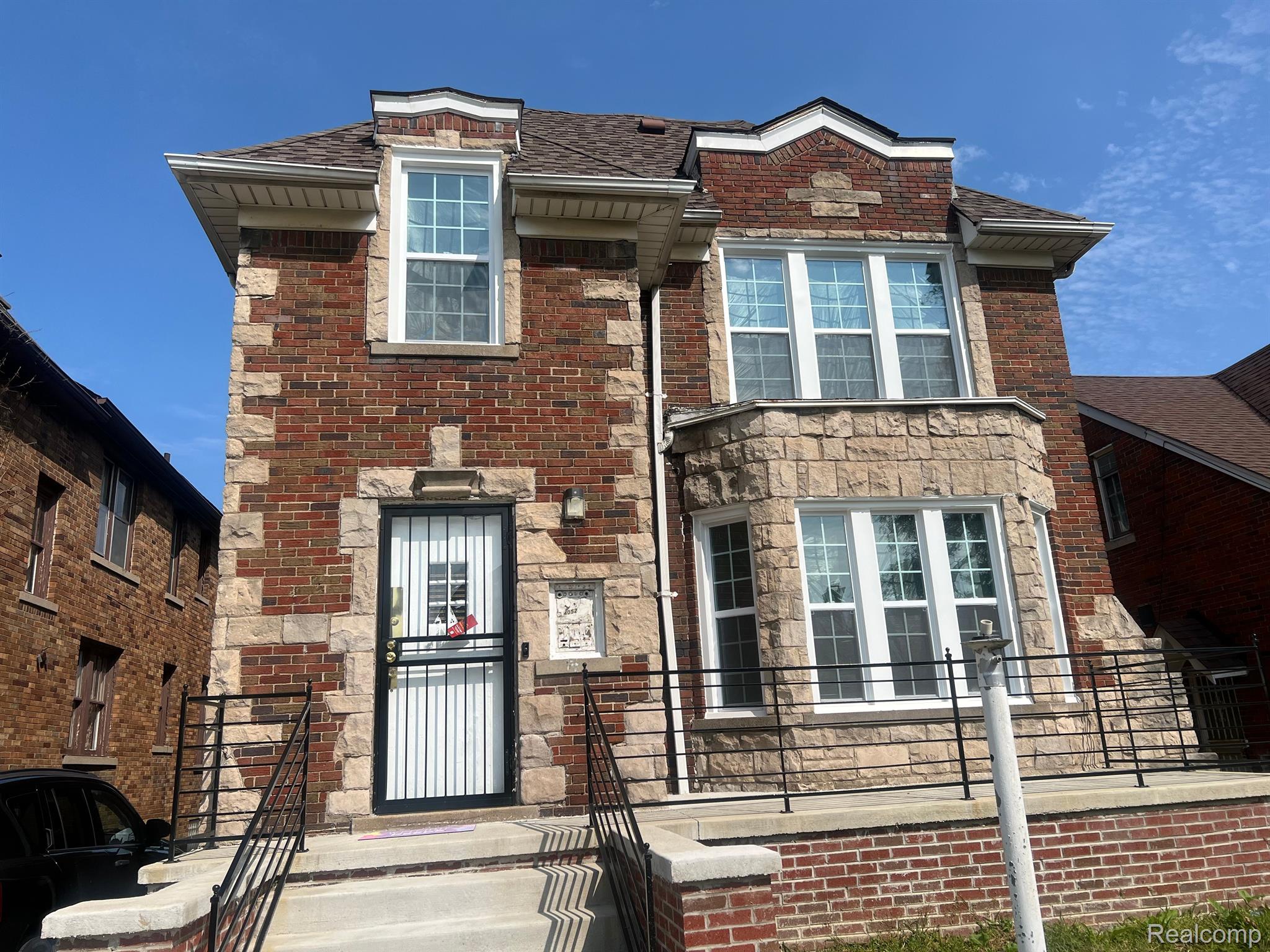 4052 TYLER Unit 3 Street