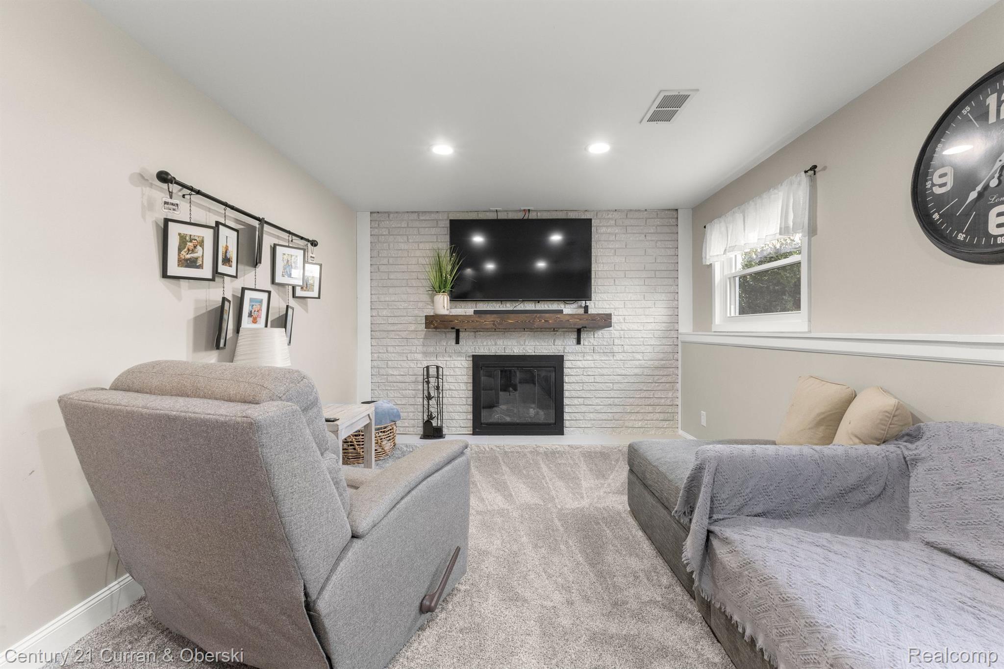 22321 BELL Road