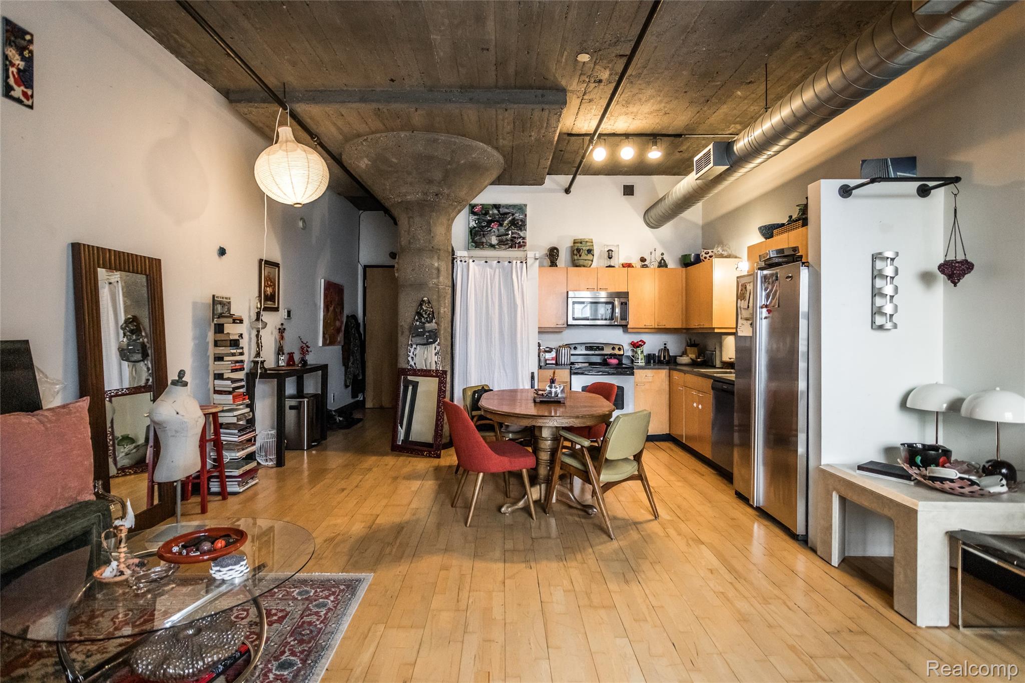 460 W CANFIELD Street #212/Unit 21