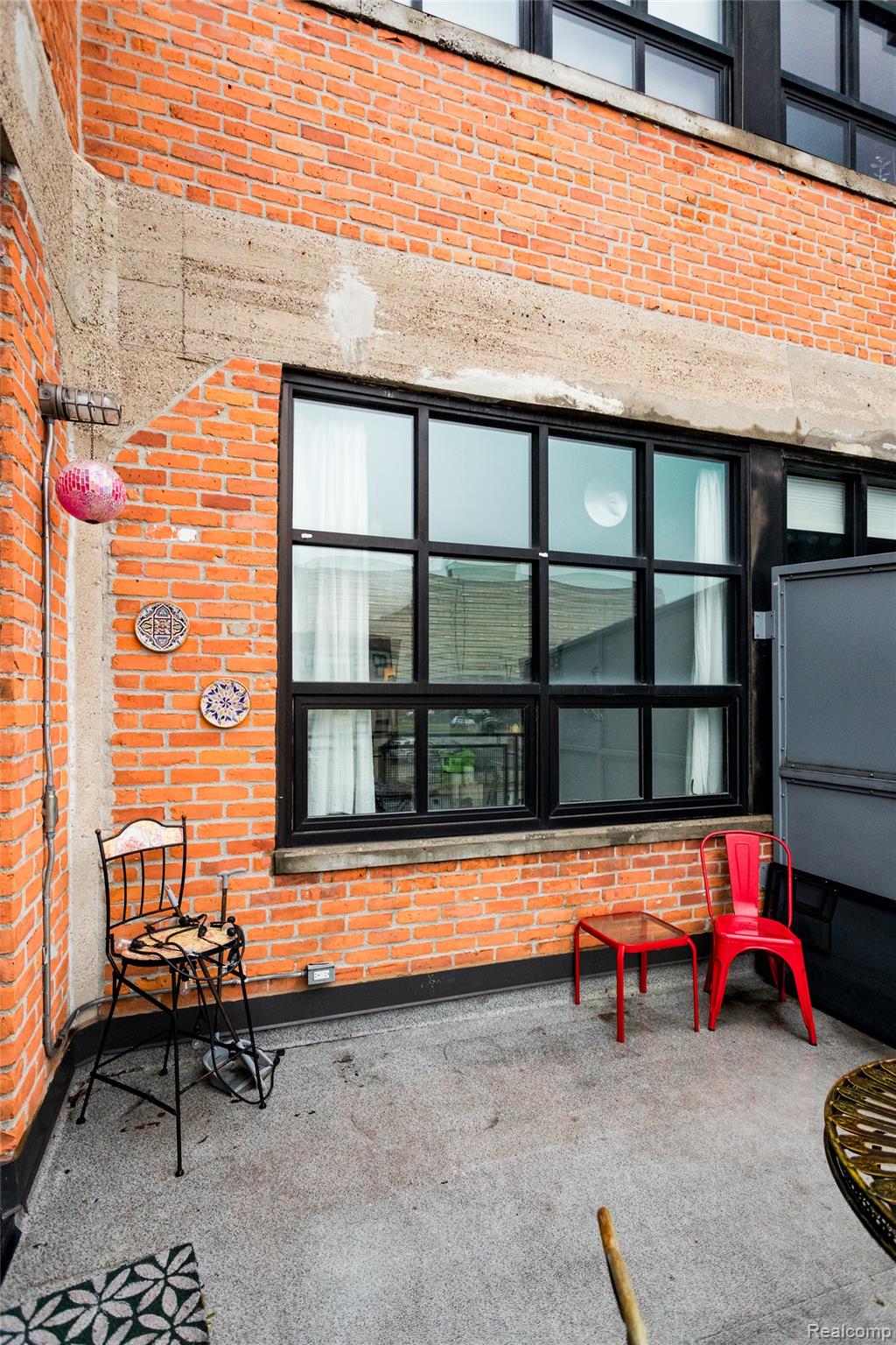 460 W CANFIELD Street #212/Unit 21