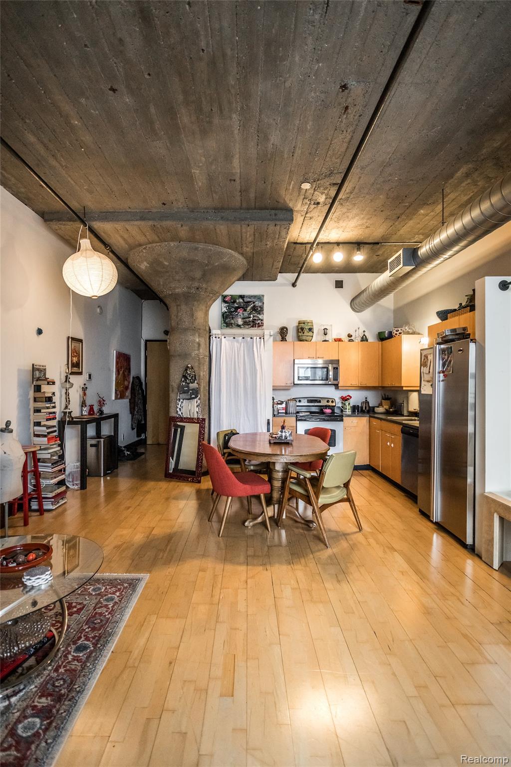 460 W CANFIELD Street #212/Unit 21