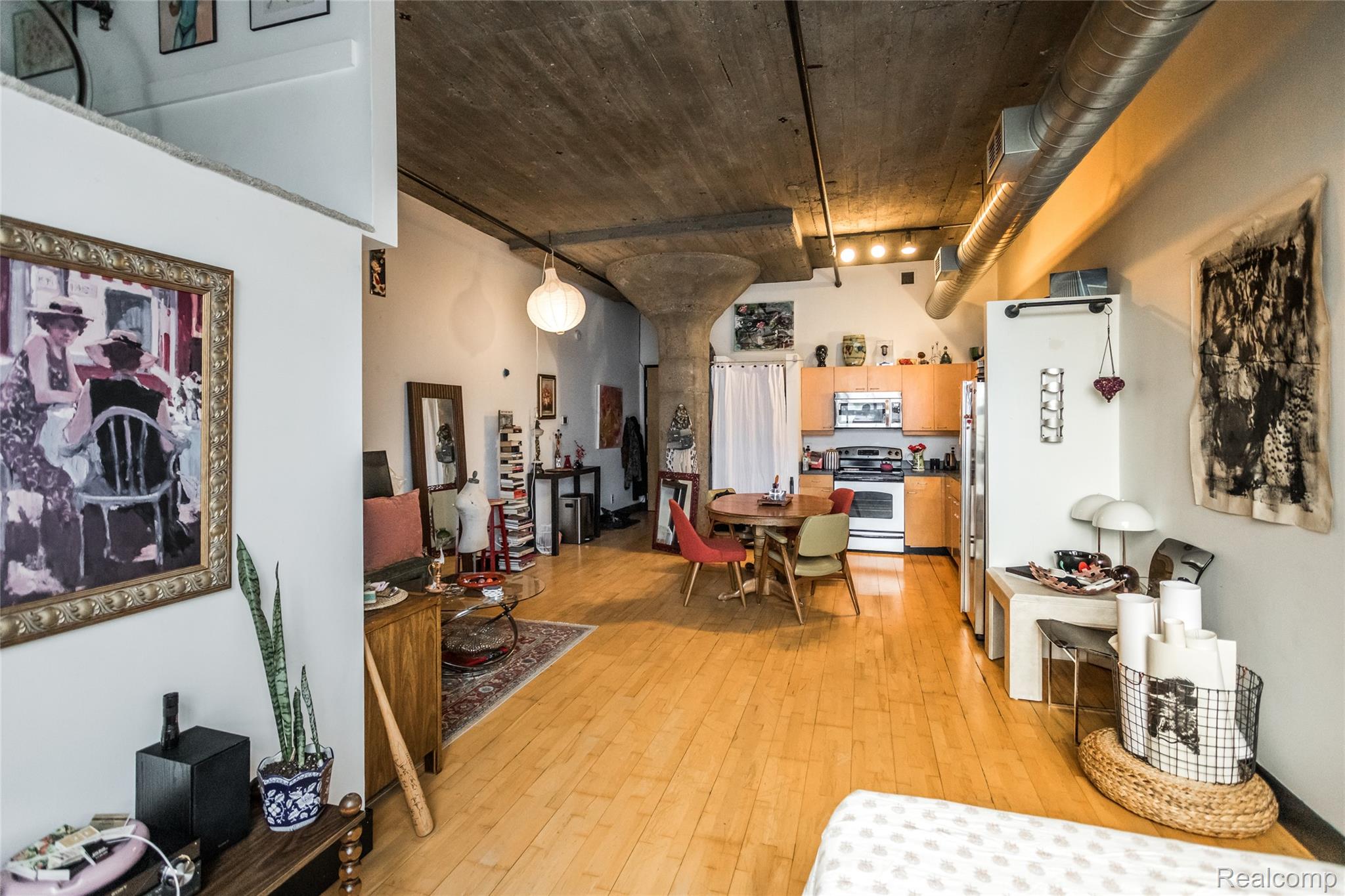 460 W CANFIELD Street #212/Unit 21