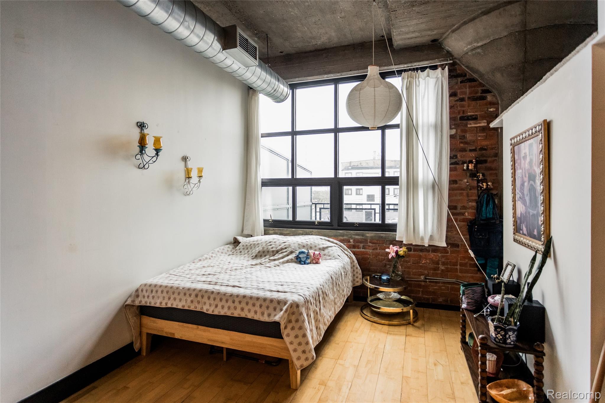 460 W CANFIELD Street #212/Unit 21