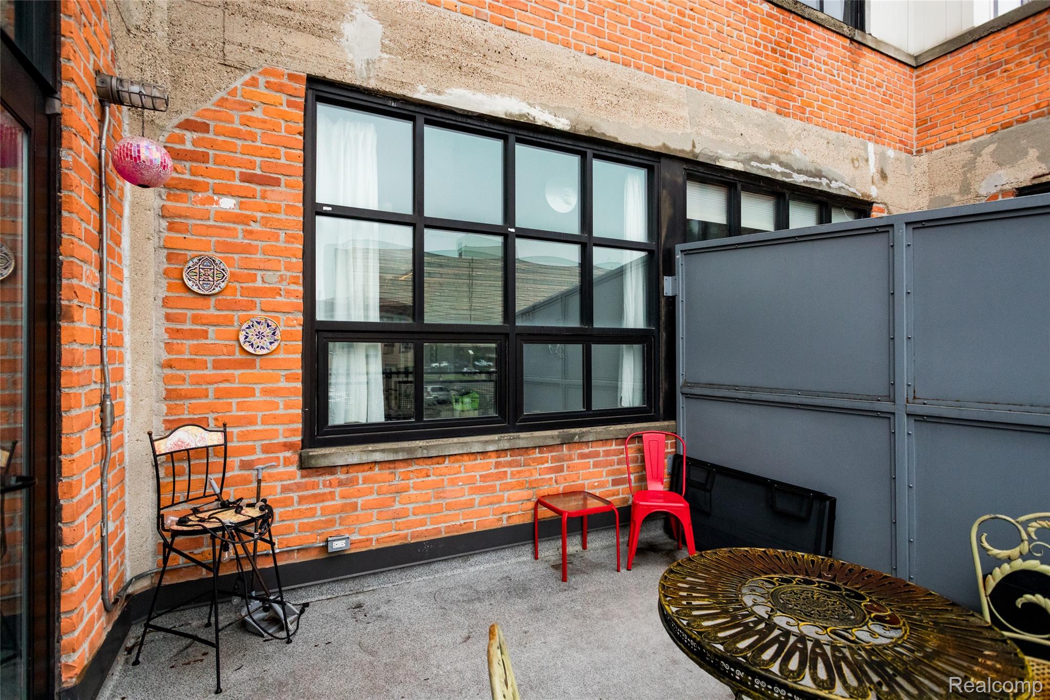 460 W CANFIELD Street #212/Unit 21