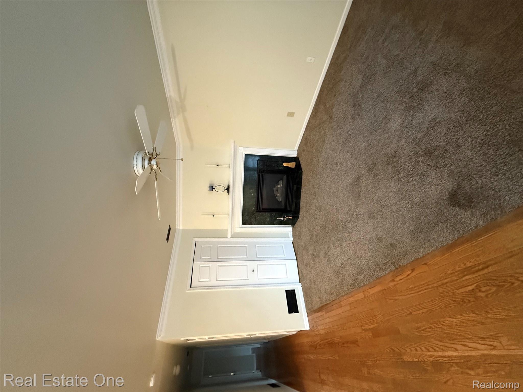 13054 Agnes Street