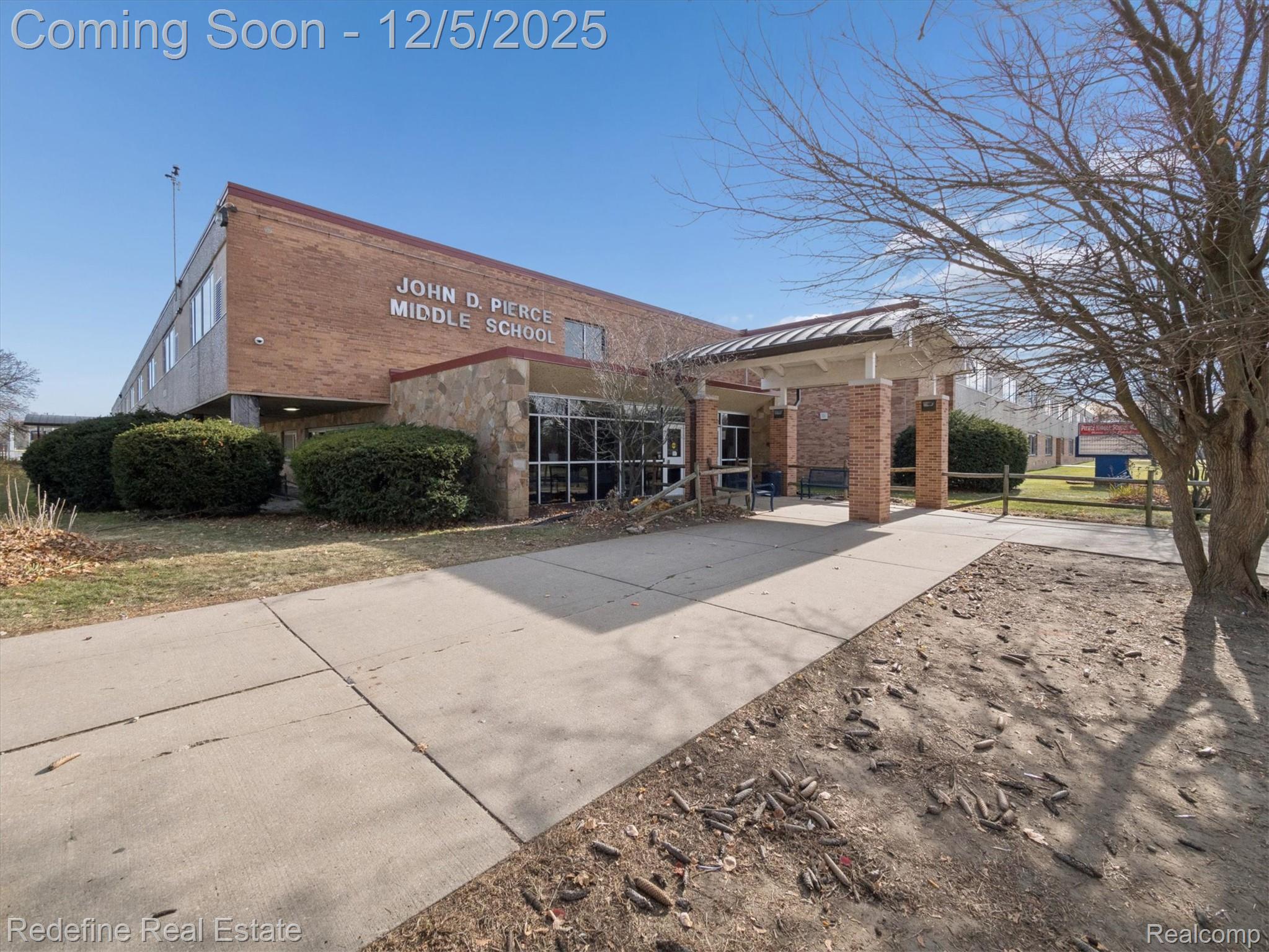 26164 Westfield