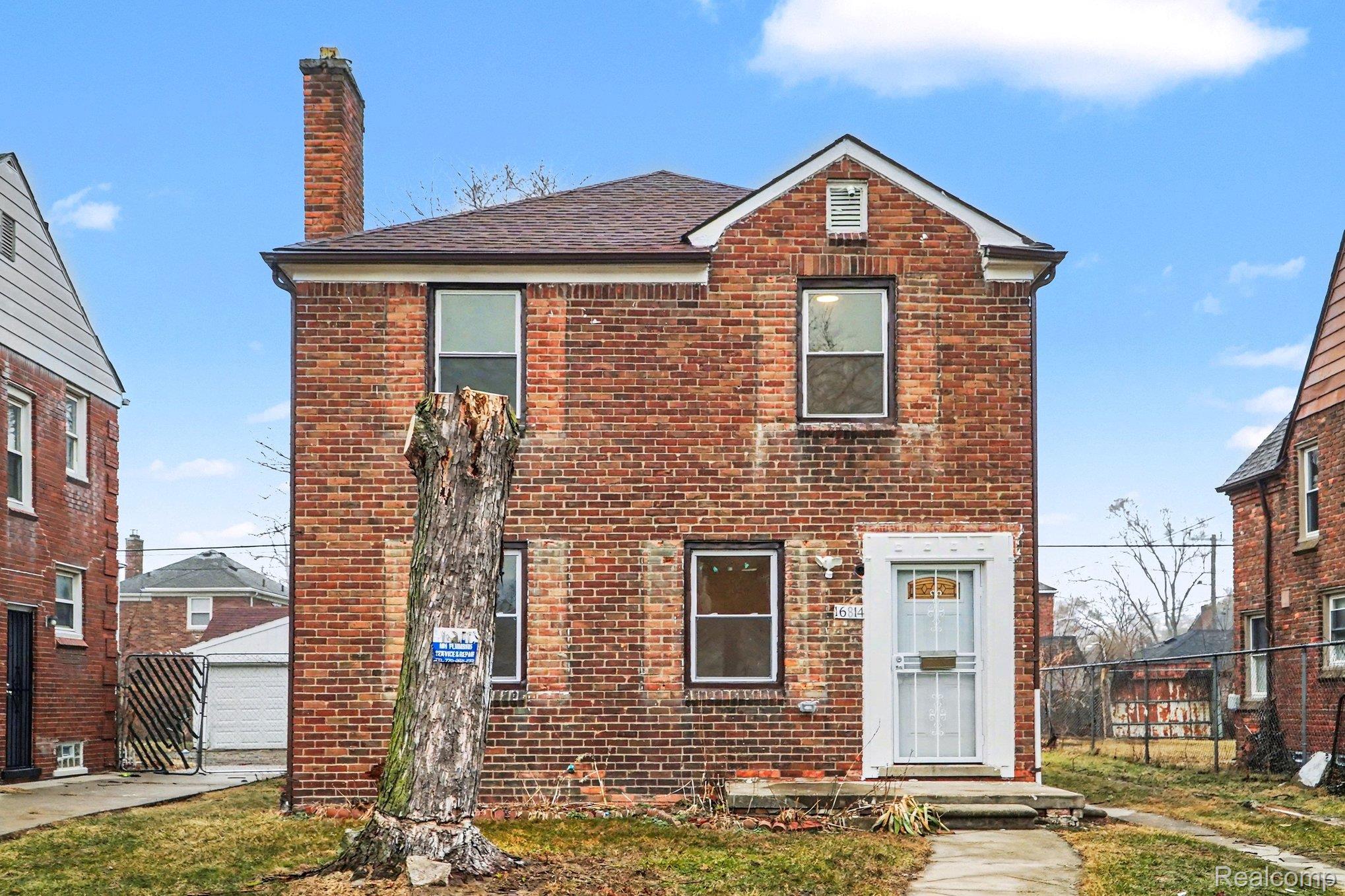 16814 Strathmoor Street