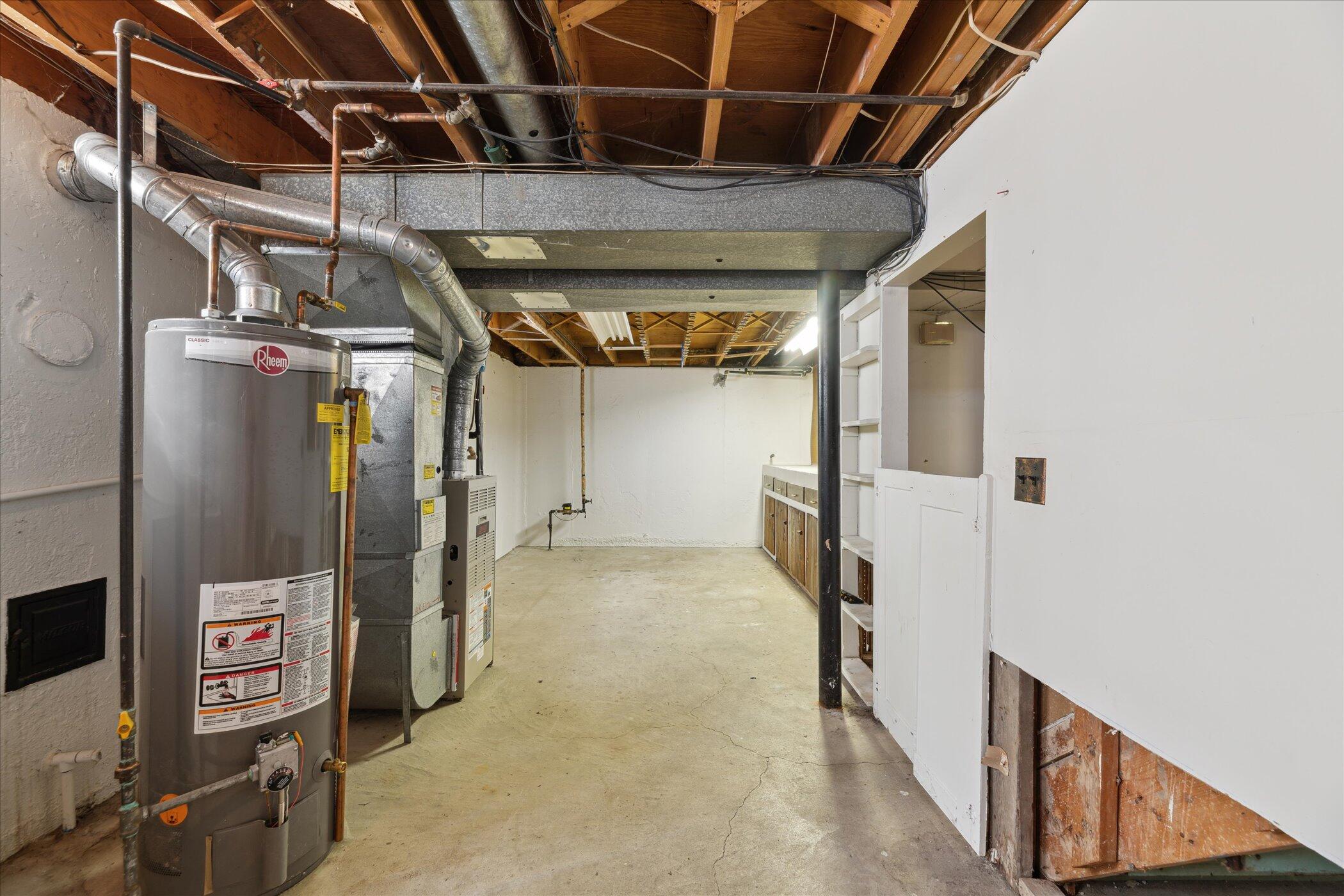 13210 Tecumseh Avenue