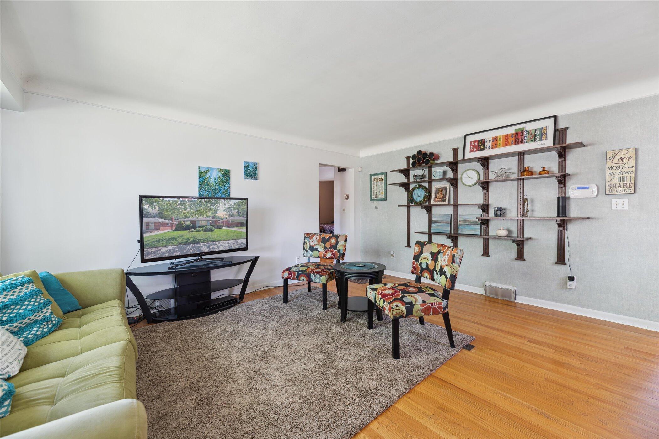 13210 Tecumseh Avenue