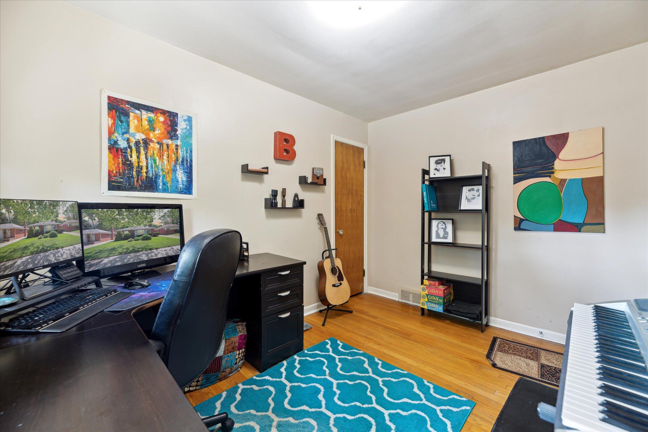 13210 Tecumseh Avenue