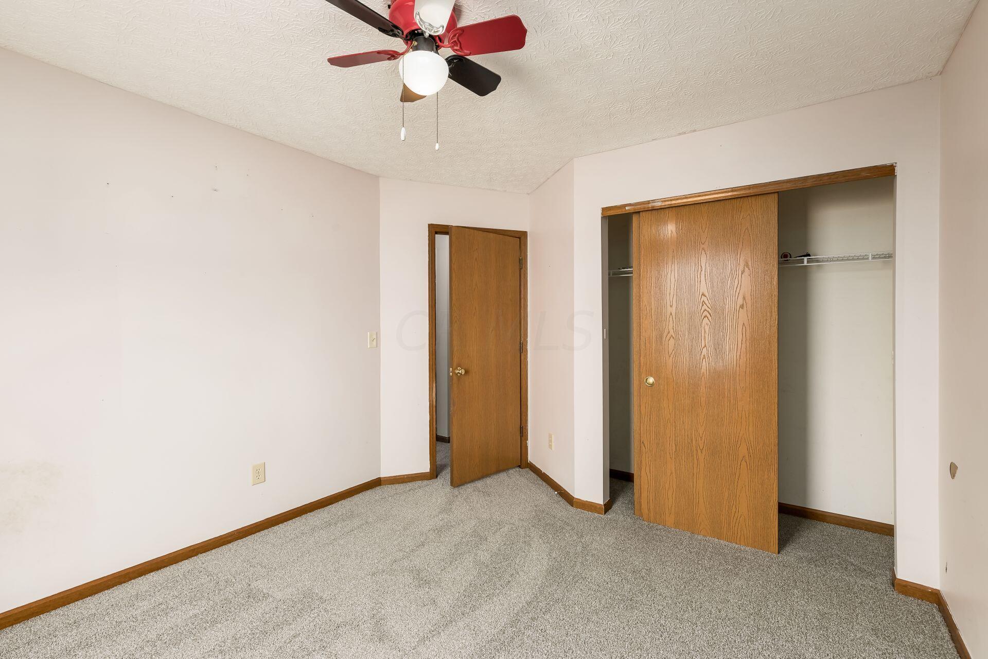 214 Bendelow Court