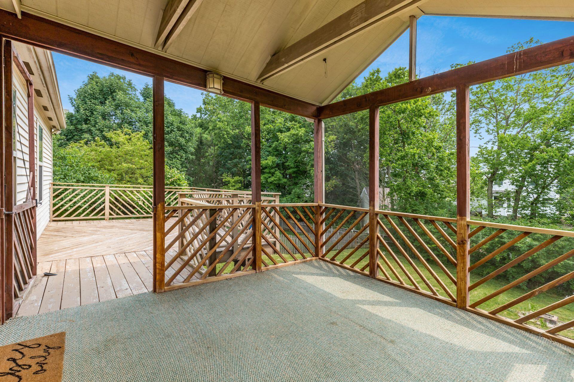 214 Bendelow Court