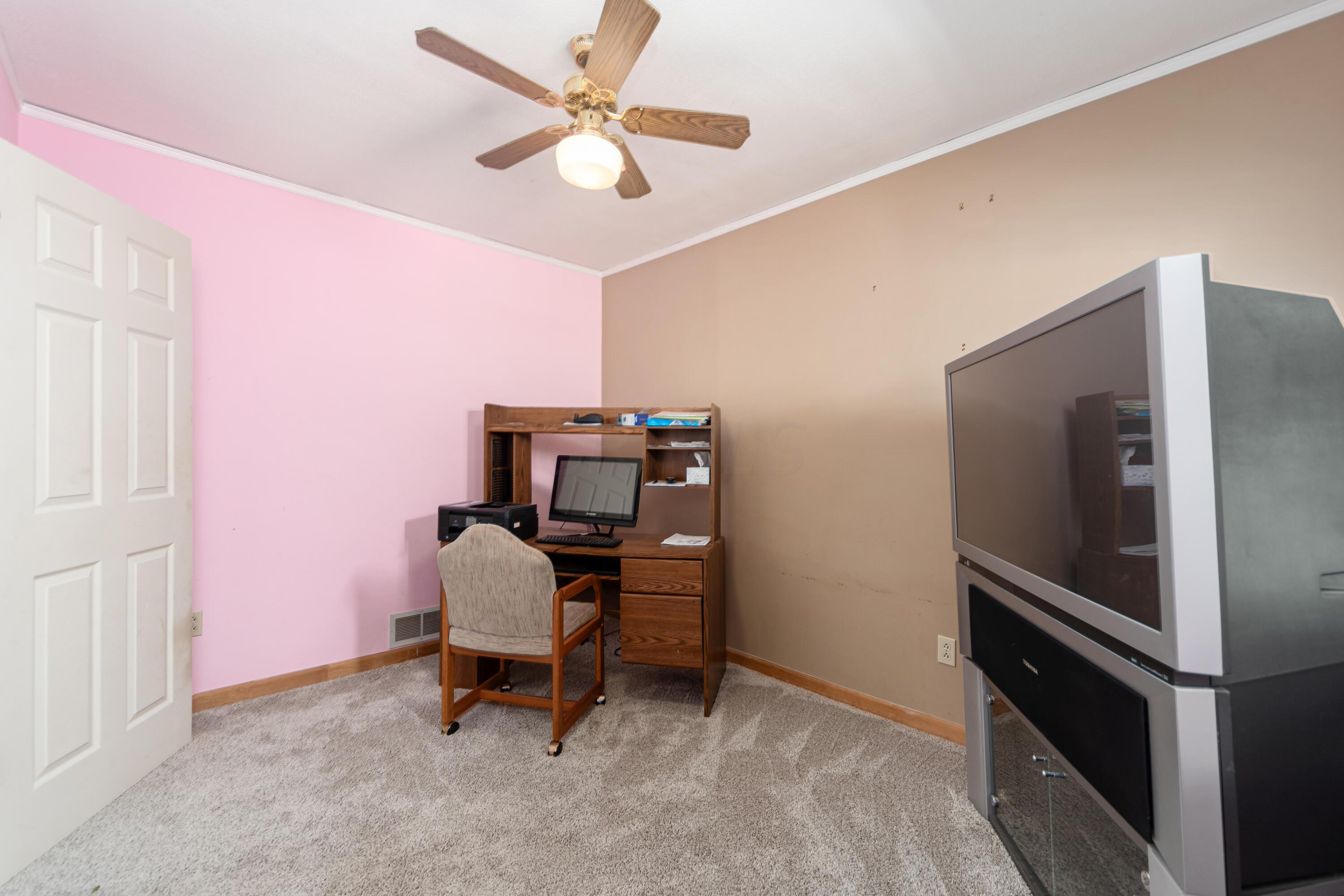 2760 Northwold Road