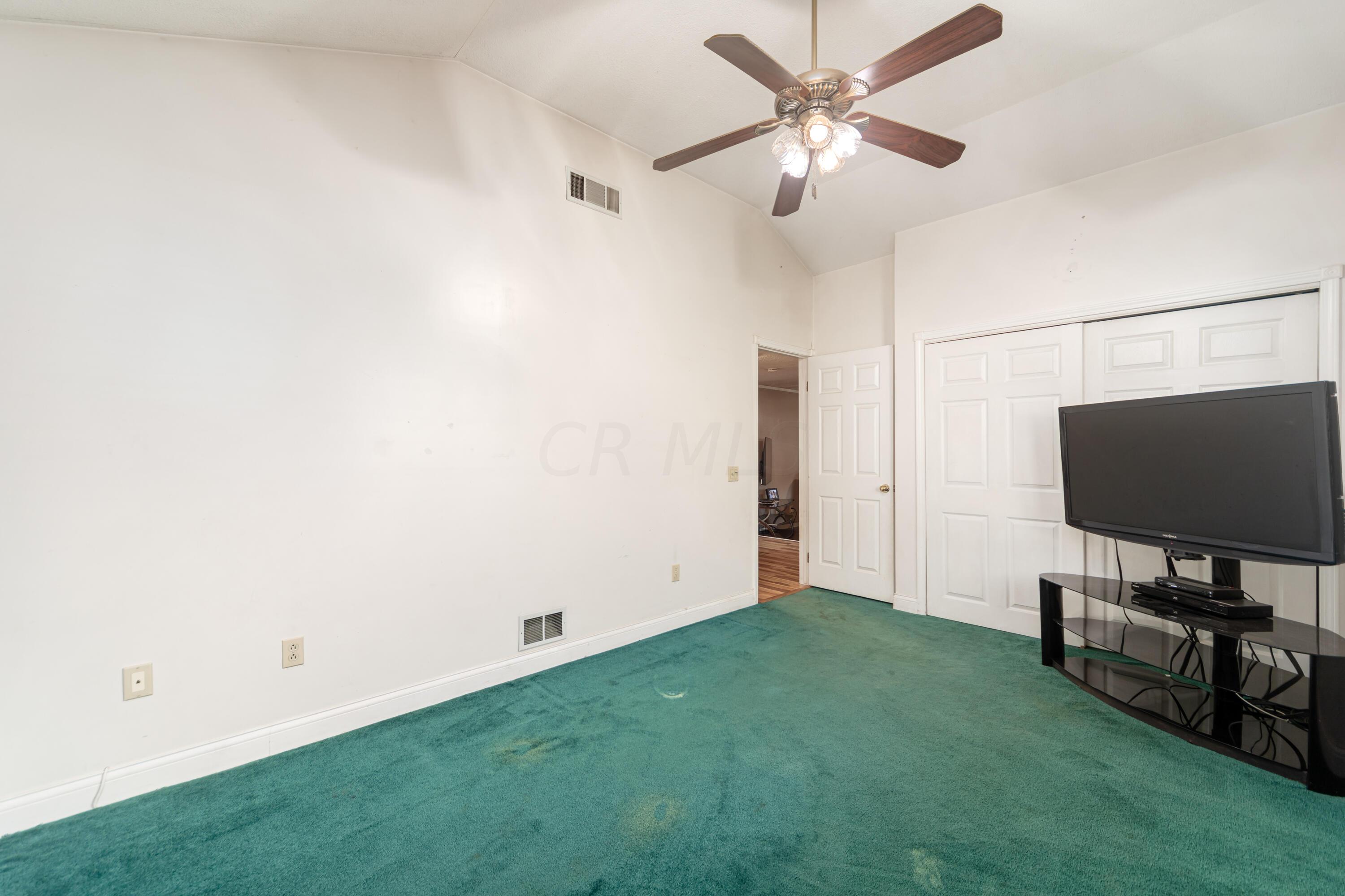 2760 Northwold Road